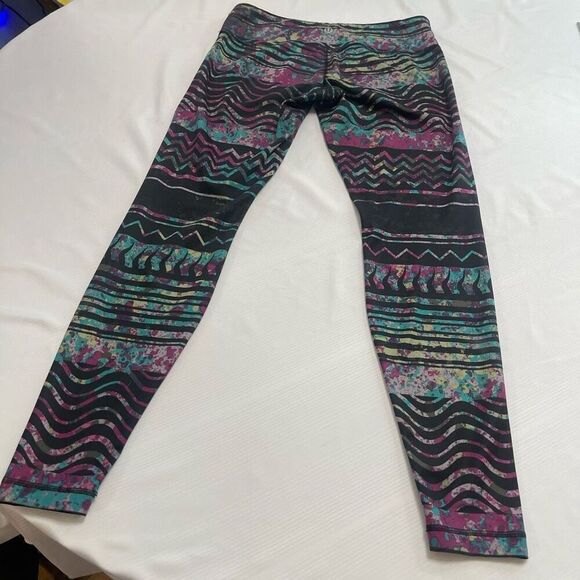 Lululemon Wanderlust Tribal Wander Onder Wunder Under Pants Size 12 - Picture 11 of 13